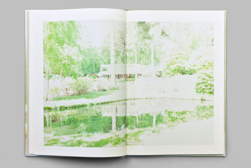 White by Andrew Pengilly - Photography book